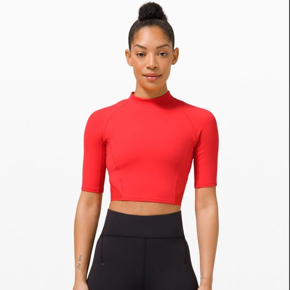 Lulu Lemon EVERLUX™ AND MESH CROPPED SHORT SLEEVE - Picture 1 of 5